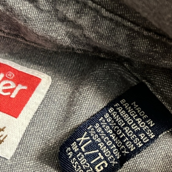 Wrangler, comfort flex button down shirt - Picture 5 of 6
